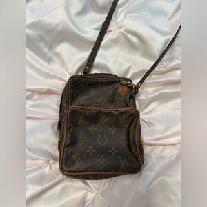 Louis Vuitton Monogram crossbody bag